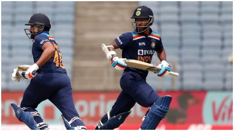 शिखर धवनने सध्या 137 एकदिवसीय डावात 5906 धावा केल्या आहेत. तो 6000 धावांपासून 94 धावा दूर आहे. अशा परिस्थितीत जर त्याने आपल्या 138 व्या डावात 94 रन्स केले तर 6000 एकदिवसीय धावा बनवणारा तो तिसरा वेगवान क्रिकेटपटू ठरेल.