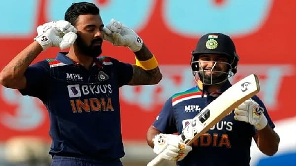 KL Rahul : दोन्ही डोळे बंद, हात कानाला, के एल राहुलच्या शतकी सेलिब्रेशनचा अर्थ काय? राज की बात त्याच्याकडून...