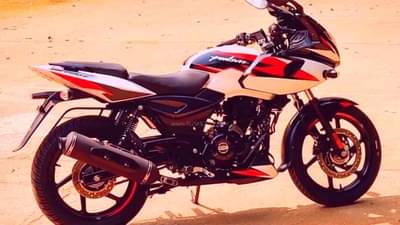 अपडेटेड फीचर्ससह नवी बजाज पल्सर लाँचिंगसाठी सज्ज