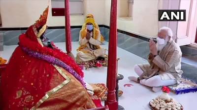 VIDEO: कोरोनापासून मुक्ती दे; नरेंद्र मोदींचे बांगलादेशात कालीमातेला साकडे