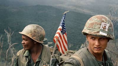 History : 19 वर्षे सुरु राहिलेला रक्तरंजित संघर्ष, 20 लाखांहून अधिक लोकांचे बळी, अखेर या देशातून अमेरिका बाहेर पडला