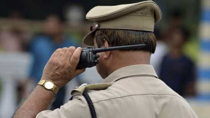 धक्कादायक, ओडिशात पोलिसांनी गर्भवती महिलेला कडक उन्हात 3 किमी पायपीट करायला लावली, कारण ऐकून अवाक व्हाल