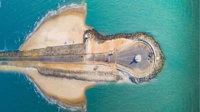 PHOTO : निळ्या समुद्रात नैसर्गिक गिटार! भारतातील हे अनोख सुंदर ठिकाण तुम्ही पाहिलंय?