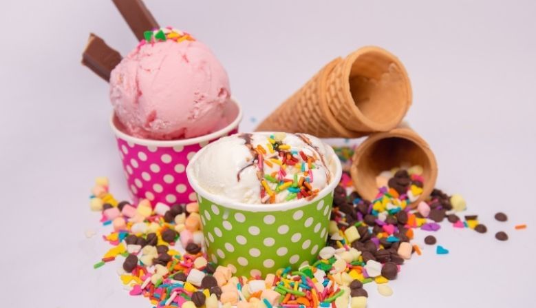 कडाक्याच्या उन्हामुळे Ice Cream कंपन्यांची चांदी, अमूल आणि मदर डेअरी बाजारात आणणार नवे प्रोडक्ट