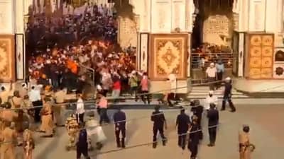 नांदेडमध्ये शीख समुदायाकडून पोलिसांवर हल्ला, 20 जणांना अटक, तब्बल 400 जणांविरोधात गुन्हा दाखल