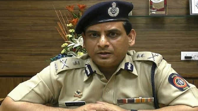 मुंबईच्या पोलीस आयुक्त हेमंत नगराळे अॅक्शन मोडमध्ये, मुंबई गुन्हेगारी मुक्त करण्यासाठी विविध पोलीस ठाण्यात भेट