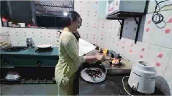 Video | शूटिंगवर असलेल्या या प्रसिद्ध अभिनेत्रीला भाजायला लागले सुके बोंबील, पाहा काय म्हणाली...