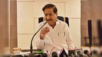 पाकिस्तानसोबत युद्ध झालं तर वर्गणी काढणार का? कोरोना हे युद्धच, सरकारने खात्यात पैसे टाकावेत : पृथ्वीराज चव्हाण