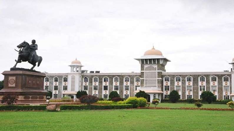 Shivaji University | शिवाजी विद्यापीठाला नॅककडून ए प्लस प्लस मानांकन, कुलगुरुंची माहिती Shivaji University | शिवाजी विद्यापीठाला नॅककडून ए प्लस प्लस मानांकन, कुलगुरुंची माहिती
