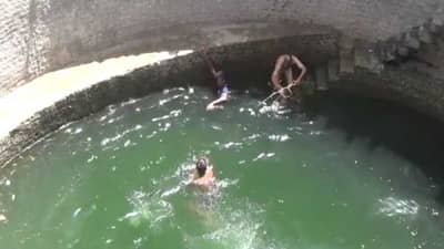 मुलांना सांभाळा, कोल्हापुरात रंगपंचमी खेळून पोहायला गेलेल्या तिघांचा मृत्यू