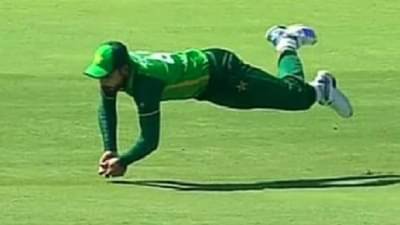 Video : उडता अशरफ, सुप्पर से भी उप्पर कॅच; तुम्हीही बघत राहाल!