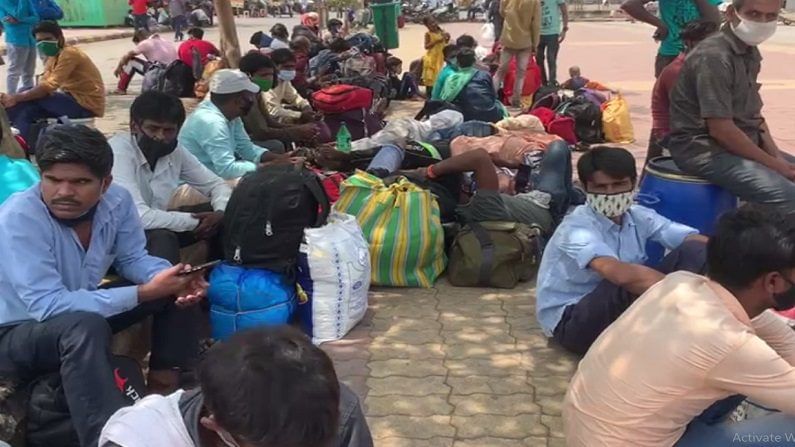 Migrant workers : मजुरांना पुन्हा लॉकडाऊनची भीती, घरी परतण्याची तयारी सुरु