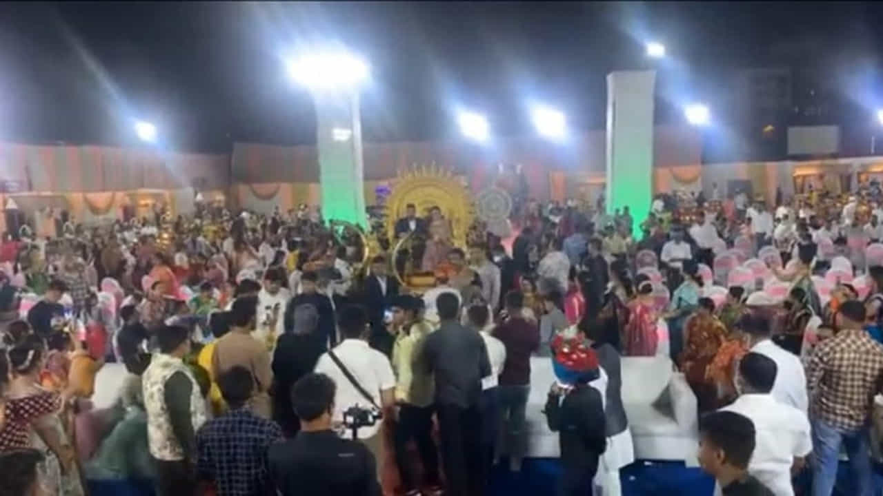कल्याणमधील लग्न समारंभात गर्दी, वधूपिता शिवसेना माजी नगरसेवकावर गुन्हा