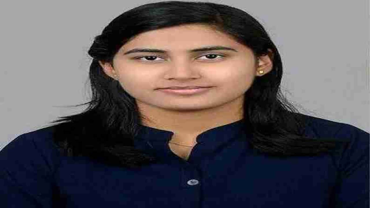 सोलापूरच्या सुकन्येचे उत्तुंग यश ! गेट परीक्षेत देशात प्रथम क्रमांक पटकावला