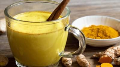 रोगप्रतिकारशक्ती वाढवण्यासाठी आजच आहारात दूध हळद घ्या...