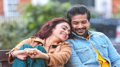 Well Done Baby | आधुनिक काळातल्या जोडप्याची गोष्ट, पुष्कर-अमृताच्या ‘वेल डन बेबी’ चित्रपटातील ‘हलकी हलकी’ गाणे प्रदर्शित!