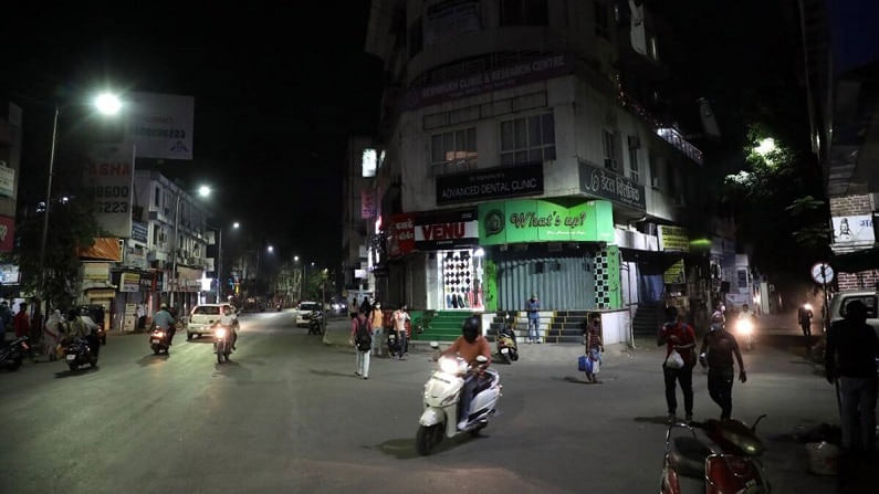 Pune Lockdown : 'व्यापाऱ्यांचा संयम संपला, कधीही दुकाने उघडतील', पुण्यातील व्यापारी संघटनांचा इशारा