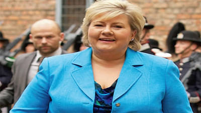 Corona Update : नियम मोडणं महागात, पोलिसाने थेट पंतप्रधानांनाच ठोठावला दंड!