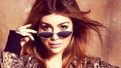 Happy Birthday Ayesha Takia | लग्नानंतर चित्रपटसृष्टीला गुडबाय, लीप सर्जरीनंतर पुन्हा एकदा चर्चेत आली अभिनेत्री आयेशा टाकिया!