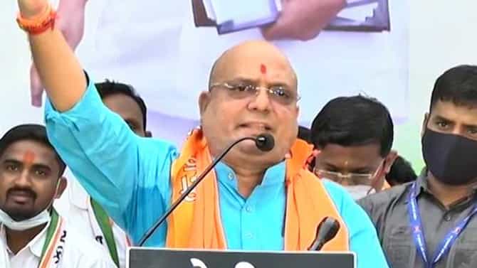 36 वर्षांच्या शिवसेनेच्या प्रवासात पहिल्यांदाच घड्याळाला मतं मागतोय, शिवसेनेचा फायरब्रँड नेता पंढरपूरच्या मैदानात