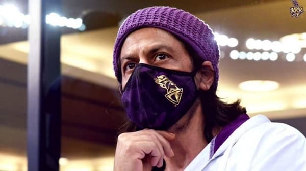 IPL 2021 : शाहरुख खानच्या माफीवाल्या ट्विटवर आंद्रे रसेलची प्रतिक्रिया, म्हणाला...