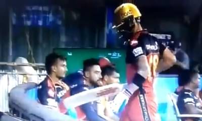 VIDEO | विकेट गेल्यावर बॅटने खुर्ची उडवली, विराट कोहलीवर नियमभंगाचा ठपका