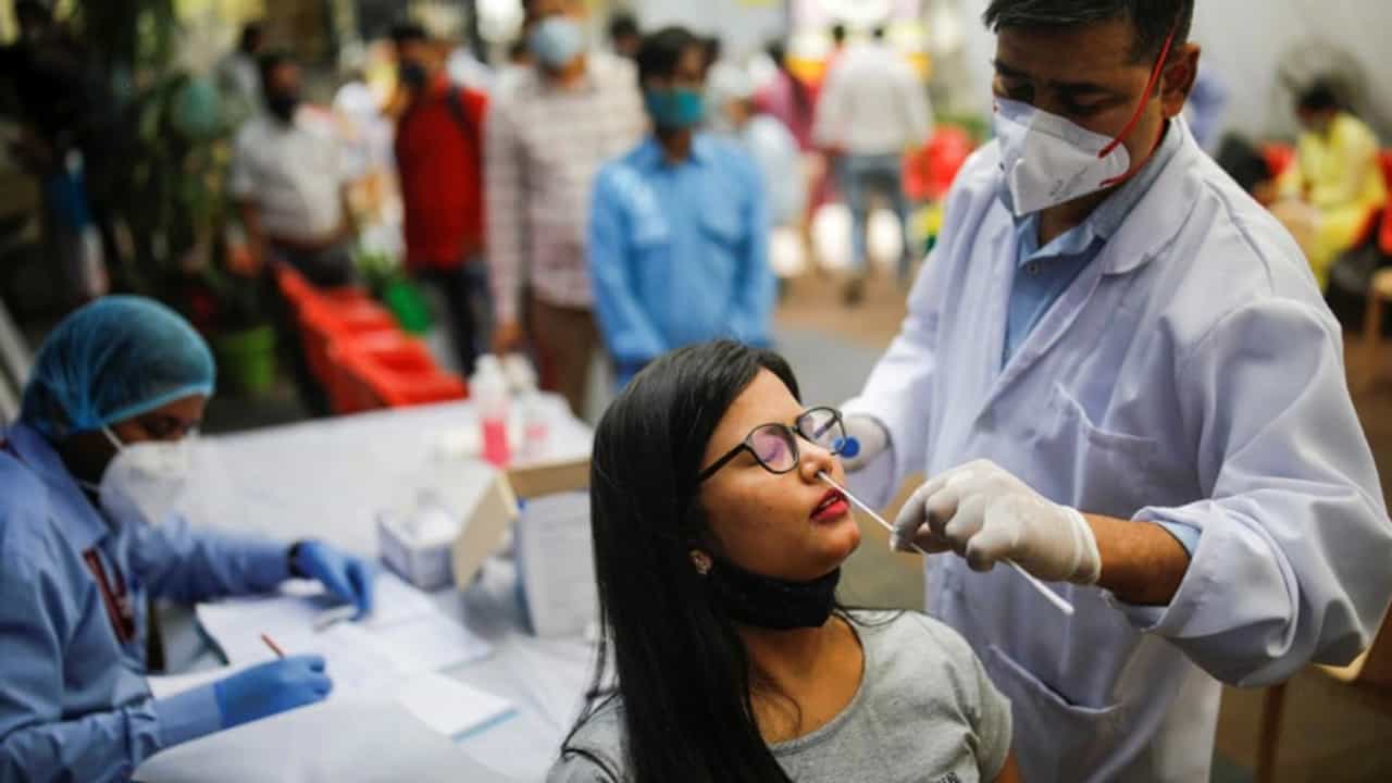 मुंबईत पंचतारांकित हॉटेलचे रुग्णालयात रुपांतर, एका दिवसाचे शुल्क किती?