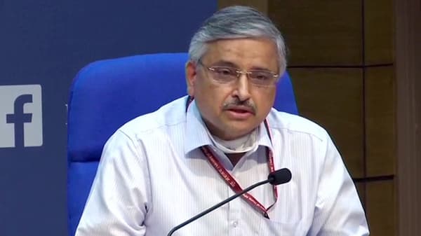 ऑनलाईन मिळत असलेलं ऑक्सिजनचं किट किती फायदेशीर? देशातल्या सर्वात मोठ्या डॉक्टरचं उत्तर वाचा