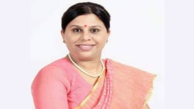 Video : घरात रहा म्हणून सांगत होतात मग का तुम्ही नाही पाळलं? भाजप प्रवक्त्यांचा मोदी-शाहांना सवाल