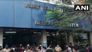 Virar Hospital Fire | एसीच्या स्फोटानंतर दुसरा मजला खाक, 13 रुग्ण होरपळले, विरार रुग्णालयात आग कशी भडकली?
