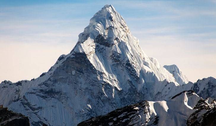 Corona on Everest : जगातील सर्वात उंच पर्वतावरही कोरोना पोहचला, माऊंट एव्हरेस्टवरील गिर्यारोहकाला संसर्ग