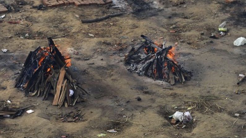 पुण्यात अंत्यसंस्कारासाठी स्मशानभूमीत जागाच नाही; आता मोकळ्या मैदानांवर होणार अंत्यसंस्कार