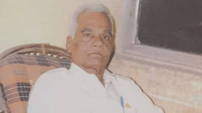 वयाच्या 17व्या वर्षापासून गीतलेखन, दहा हजारांवर गाणी लिहिली; वाचा, कोण होते हरेंद्र जाधव?