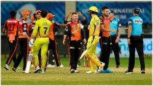 IPL 2021, CSK vs SRH Head to Head Records | डेव्हिड वॉर्नर विरुद्ध महेंद्रसिंह धोनी आमनेसामने, हैदराबाद मात करणार की चेन्नई विजयी 'पंच' लगावणार?