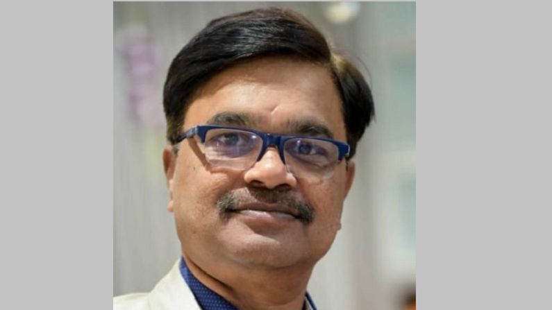 भाजपच्या प्रवक्त्याने पुन्हा मर्यादा ओलांडली, म्हणाले आम्हाला दाभोळकरांचे संस्कार नको भाजपच्या प्रवक्त्याने पुन्हा मर्यादा ओलांडली, म्हणाले आम्हाला दाभोळकरांचे संस्कार नको