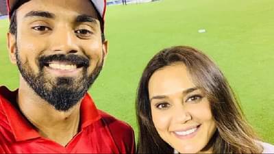 IPL 2021 : के एल राहुल रुग्णालयात, पंजाबची संघमालकीण प्रीती झिंटाचं ट्विट, म्हणते, राहुल तुला....