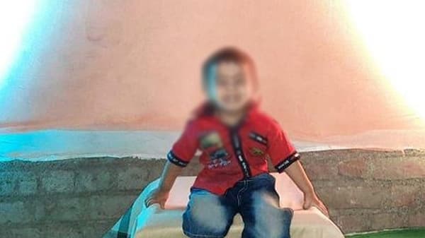 वादळी वाऱ्याने घरातला पाळणा 70 फूट उंच उडाला, झोपलेल्या दीड वर्षाच्या चिमुकल्याचा करुण अंत