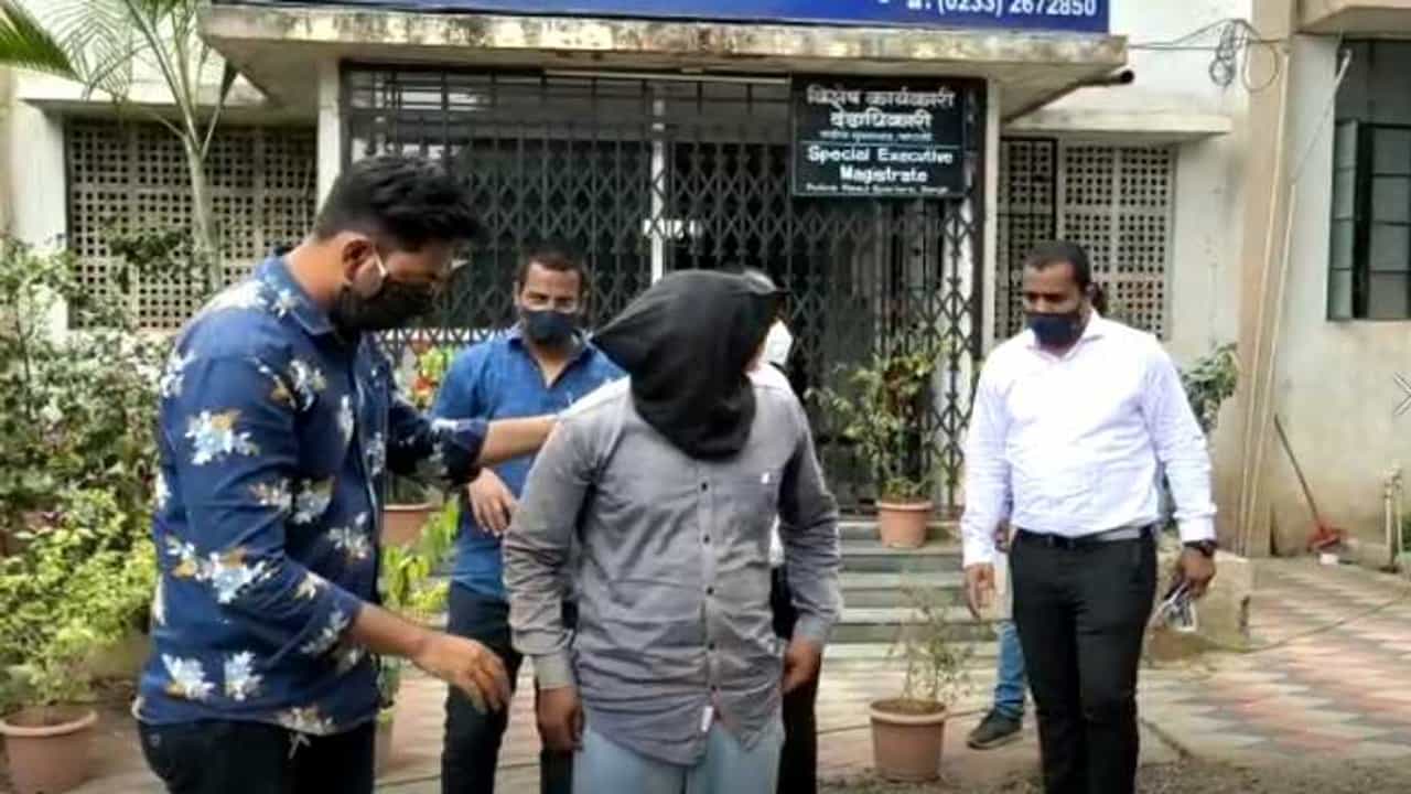 विना टेस्ट कोरोना रिपोर्ट, सांगली पोलिसांनी रुग्णालयाच्या कर्मचाऱ्याला ठोकल्या बेड्या