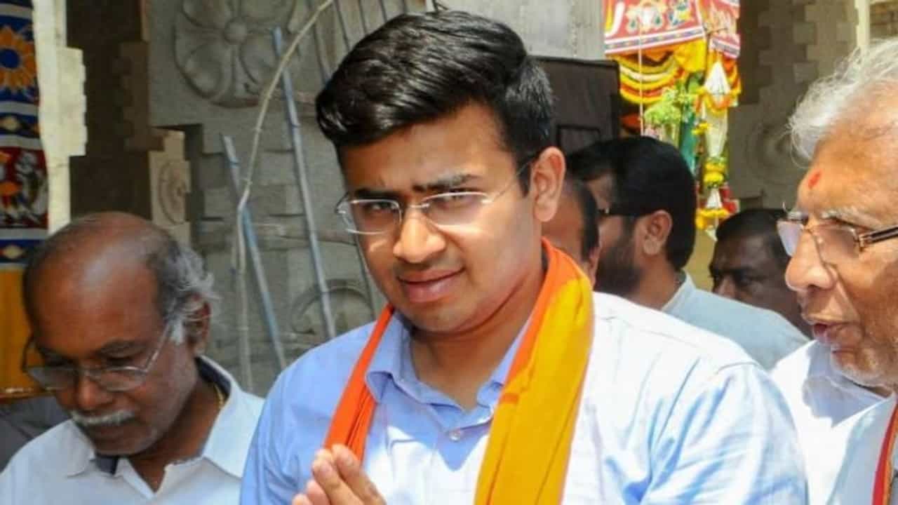 Bengaluru Bed Scam: कोरोना बेड घोटाळ्याला भाजपकडून धार्मिक रंग देण्याचा प्रयत्न, तेजस्वी सूर्या म्हणतात....