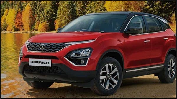 Tata च्या गाड्यांवर 65000 रुपयांपर्यंतचा डिस्काऊंट, Tiago, Harrier, Nexon चाही समावेश