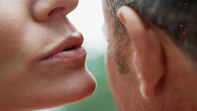 Adventure Sex जीवावर बेतलं, पत्नीचा गुदमरुन मृत्यू, पतीला सकाळपर्यंत खबरच नाही