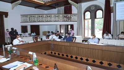 बियाणे, खते, किटकनाशके यांची कमतरता भासणार नाही, अजित पवारांकडून पुणे जिल्ह्यातील खरीप हंगाम तयारीचा आढावा