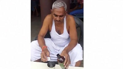 VIDEO: म्हणे, नियमित गोमूत्र प्यायल्याने कोरोना जातो; भाजप आमदाराचा व्हिडीओ व्हायरल