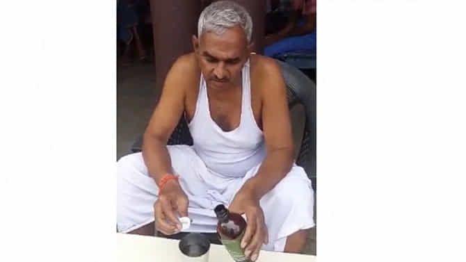 VIDEO: म्हणे, नियमित गोमूत्र प्यायल्याने कोरोना जातो; भाजप आमदाराचा व्हिडीओ व्हायरल