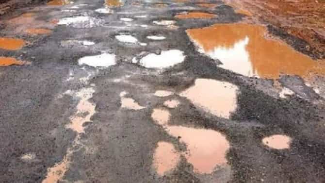 पावसाळ्यात रस्त्यावर खड्डा दिसल्यास पालिका अधिकाऱ्यांवर कारवाई होणार