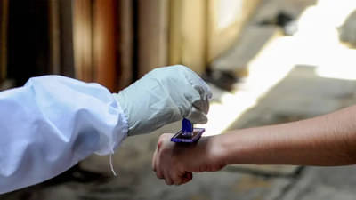 या 18 जिल्ह्यात होम आयसोलेशन बंद, यादी जारी; तुमचाही जिल्हा आहे का? पटापट तपासा!