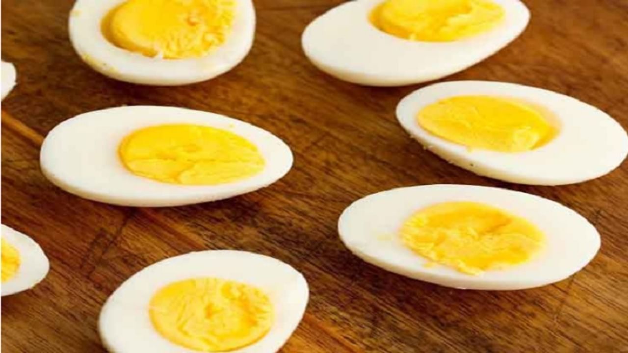 अंड्यामध्ये प्रथिनेयुक्त पदार्थ भरपूर असतात. हे आपले चयापचय वाढवते. यामुळे आपले वजन कमी करण्यास देखील मदत होते. 