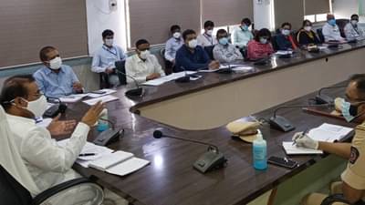 जालन्यात आता लसीकरणाच्या रांगेतील नागरिकांचीही अँटिजेन टेस्ट; राजेश टोपेंचे आदेश