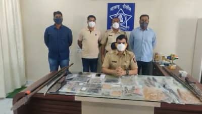 कुख्यात गुंडांची टोळी, कमी किंमतीत सोनं देतो सांगून नकली नाणे द्यायचे, पोलिसांकडून कोम्बिंग ऑपरेशन, जंगलात थरार