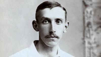 शानदार जबरदस्त ! ऑस्ट्रेलियाच्या गोलंदाजाचा कारनामा, 2 कसोटीत 2 हॅटट्रिक